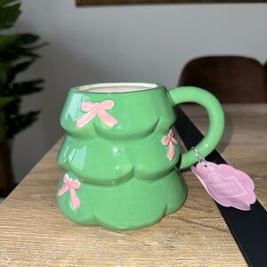 NWT - Strawberry Street - Christmas Tree w/ Pink Bow Mug - TikTok VIRAL